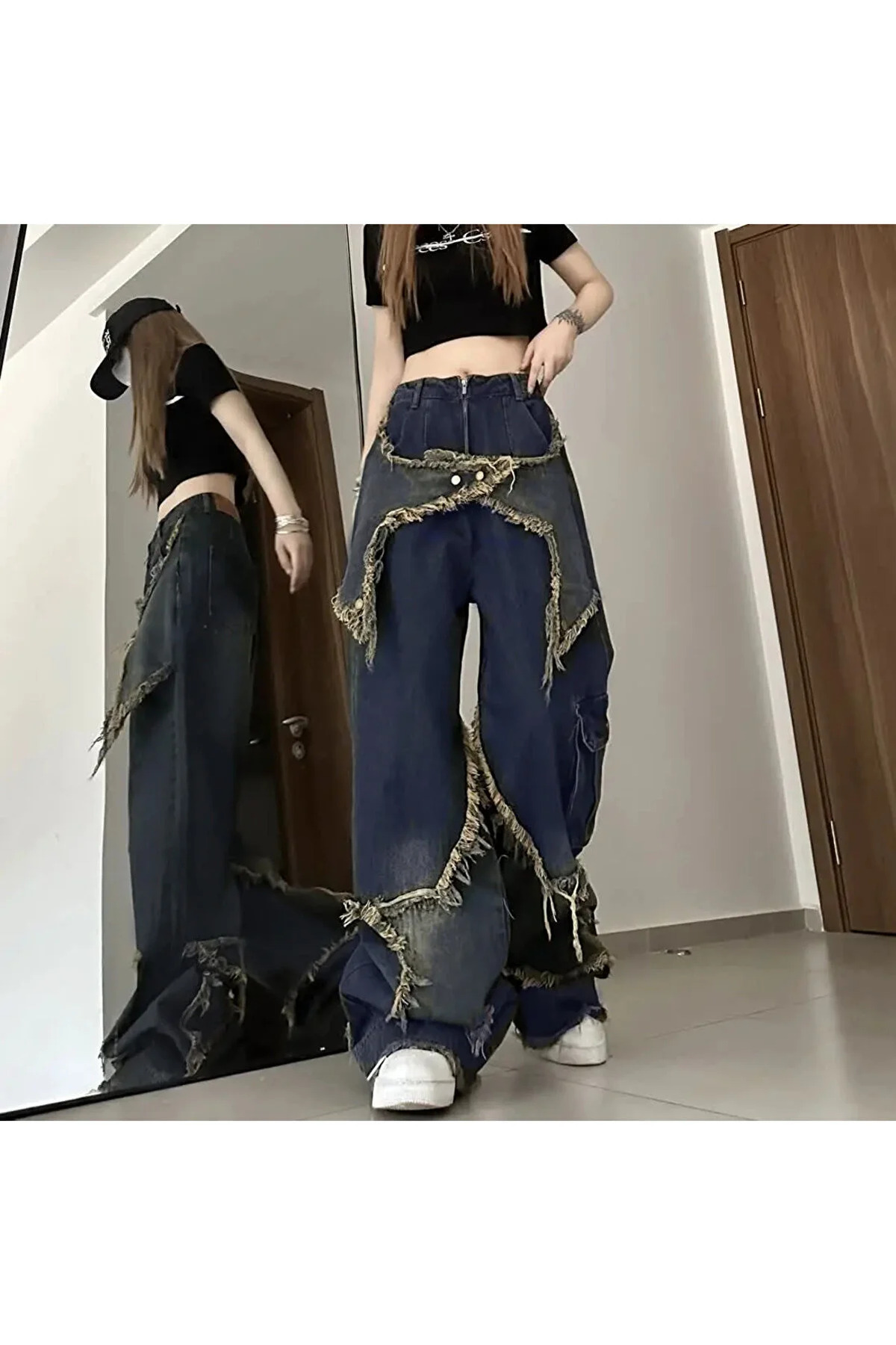 Tech Aesthetic Y2k Stars Patch Detay Yıkamalı Pantolon